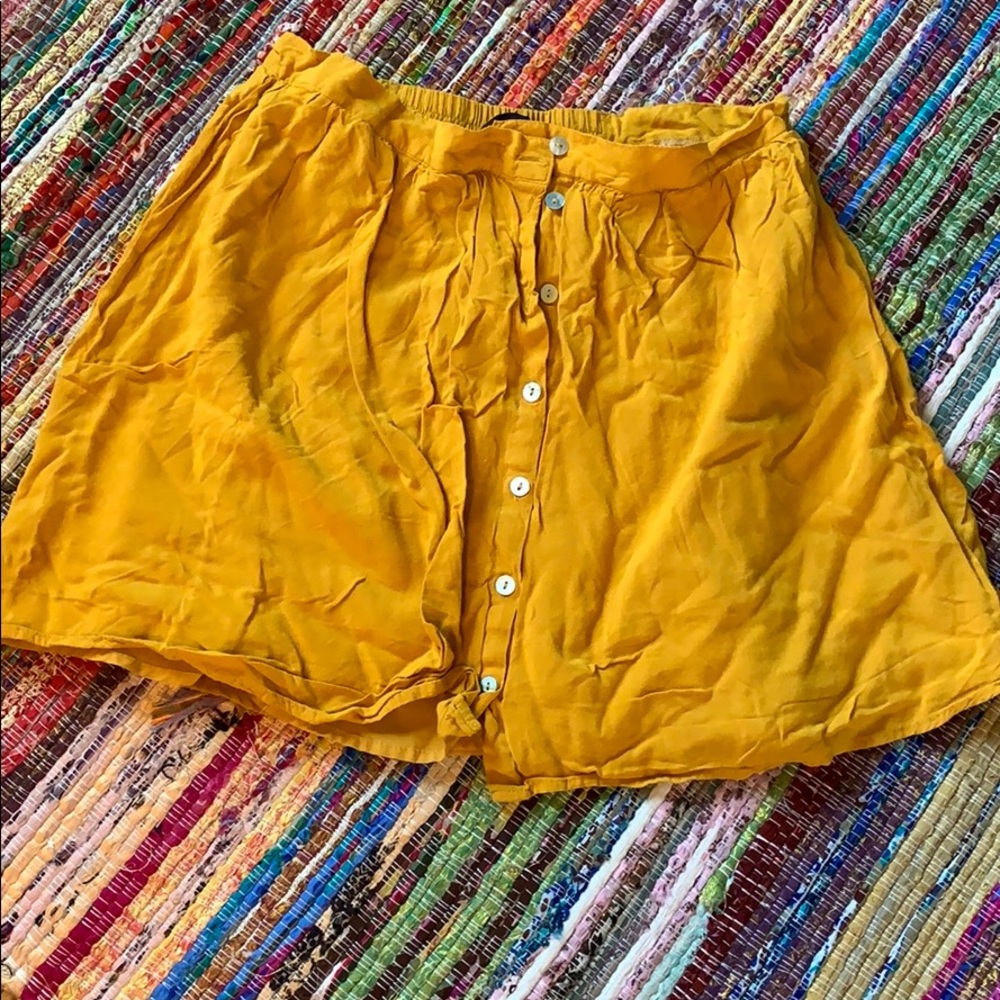 Yellow skirt